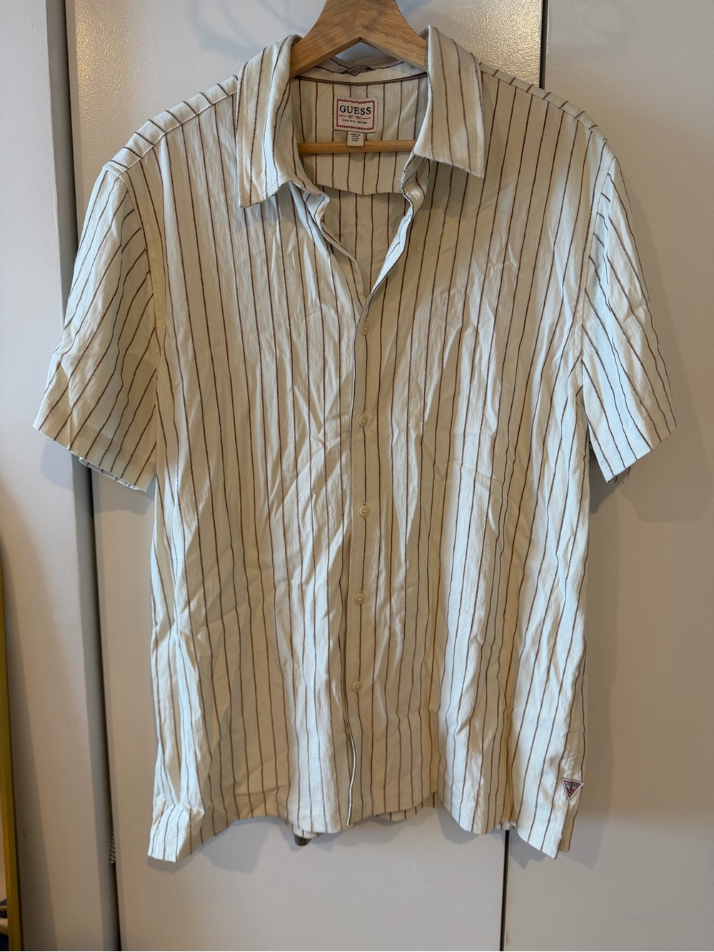 GUESS - Men’s Short-Sleeve Cream Pinstripe Button-Up Shirt - Size Large